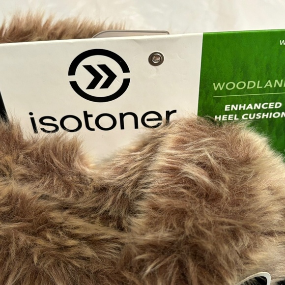NWT Isotoner Woodlands Enhanced Heel Cushion Shoes Slippers - Picture 3 of 8